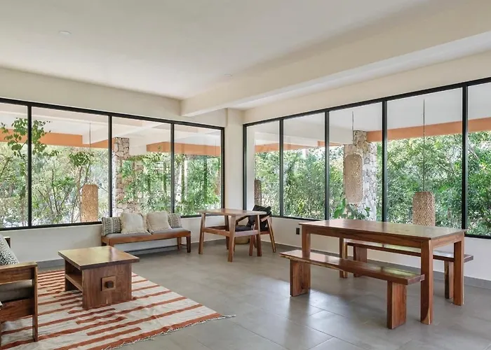 Casa De Lola *
